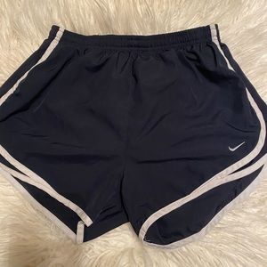 Nike dri fit women’s medium shorts